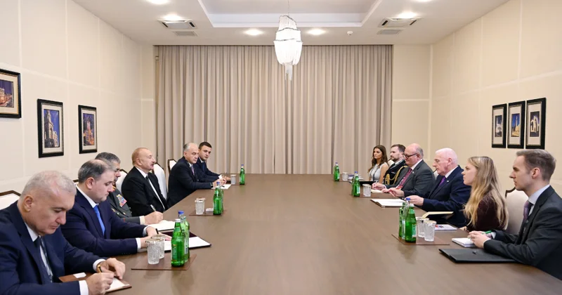 Prezident İlham Əliyev Birləşmiş Krallığın müdafiə üzrə dövlət nazirini qəbul edib