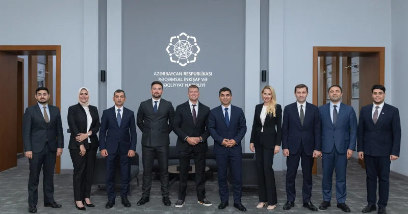 Rəqəmsal İnkişaf və Nəqliyyat Nazirliyi ilə “SpaceXAI” süni intellekt sahəsində əməkdaşlıq edəcək