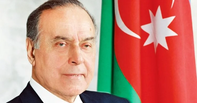 Heydər Əliyevin siyasi qayıdışı və Azərbaycanın sabitlik mərhələsi