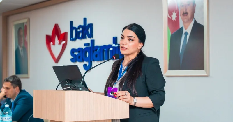 Dr.Günay Əhmədova “Tiroid və paratiroid xəstəliklərinin menecmenti məktəbi” tədbirində təqdimatla çıxış edib