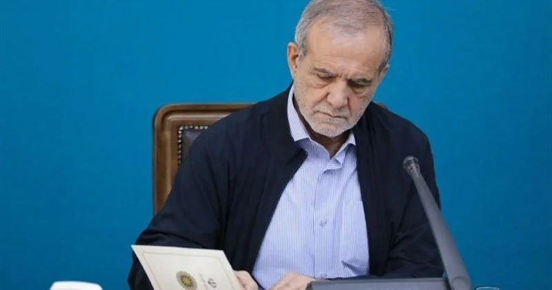 Pezeşkian Hörmüz boğazının xüsusi əhəmiyyətini açıqladı