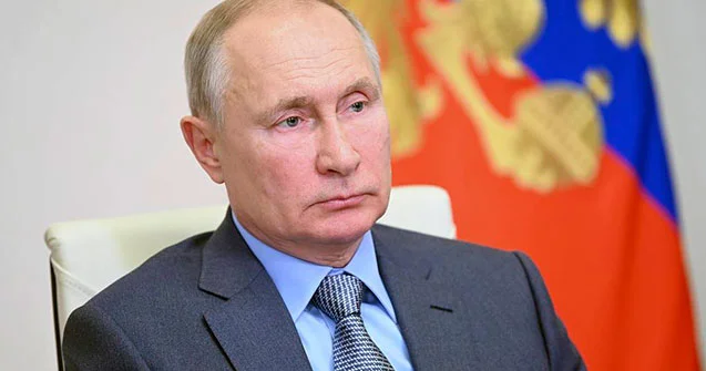 Putin IX çağırış Dövlət Dumasının ilk iclasında iştirak edir
