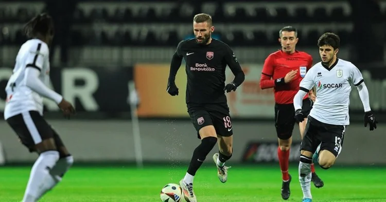 “Neftçi” “Sabah” oyununun biletləri satışda