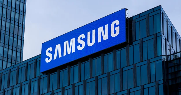Samsung”dan mübahisəli qərar Telefon alanlar əlavə pul ödəyəcək