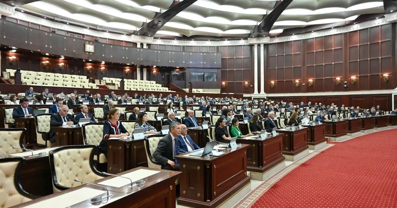 Deputatlar öz pensiyaları ilə bağlı dəyişikliyi təsdiqlədilər