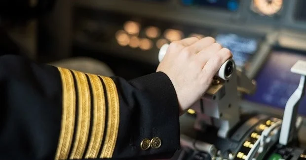 Mash: один из пилотов злополучного рейса FlyDubai пытался совершить крушение