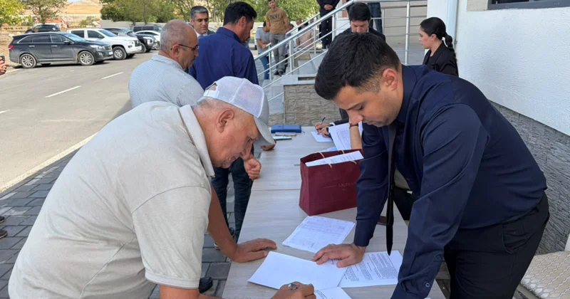Şükürbəyli kəndində daha 9 ailəyə evlərinin açarları təqdim olunub YENİLƏNİB