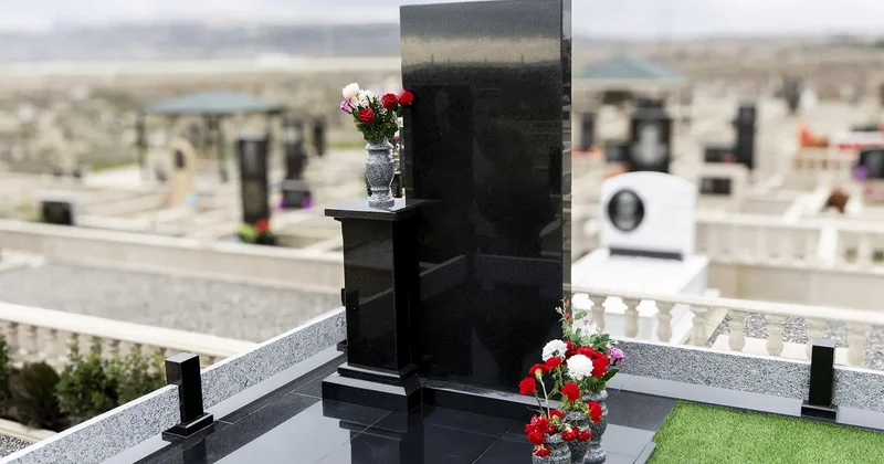 Qəbir daşları eyni formada olacaq? KONKRET