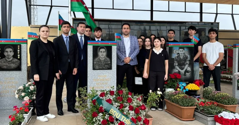 BDU nun şəhid məzunu Manaf Bəhmənlinin məzarı ziyarət olunub