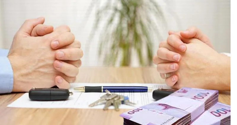 Qadınlar hansı hallarda aliment ödəyirlər? Vəkildən AÇIQLAMA