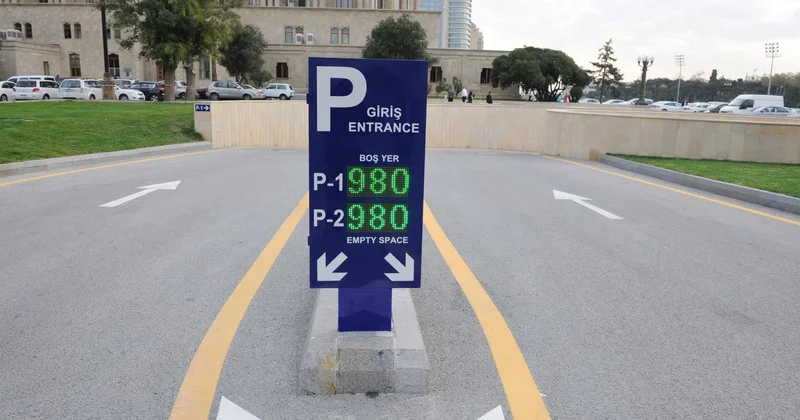 Подземная парковка на площади Азадлыг приостанавливает работу Minval Politika