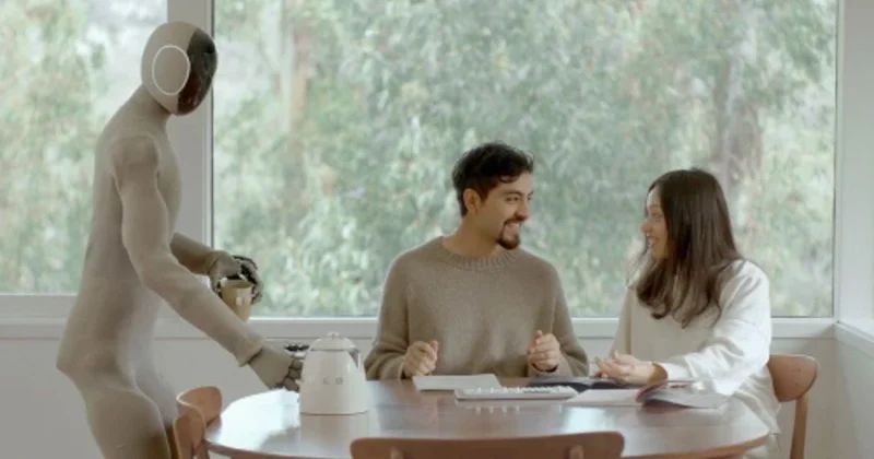 Evi yığışdıra və yemək bişirə bilən humanoid robot təqdim edilib