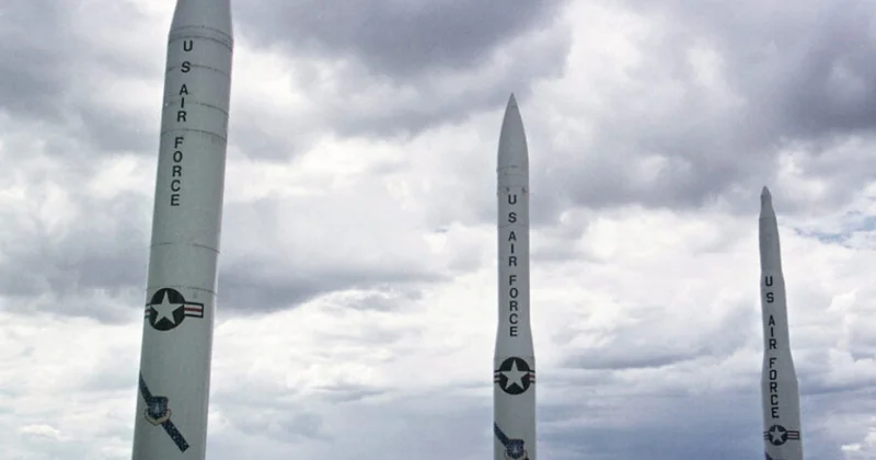 Tramp ABŞ da nüvə silahlarının sınaqlarına dərhal başlanmasını tapşırıb