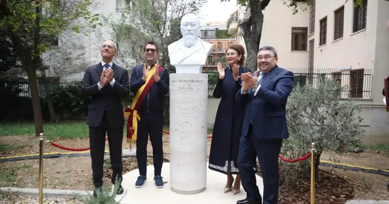 В Риме появился бюст Абая Кунанбайулы