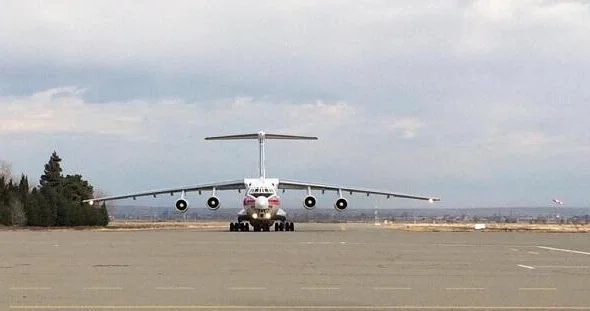 Rusiya Suriyaya uçuşları bərpa etdi