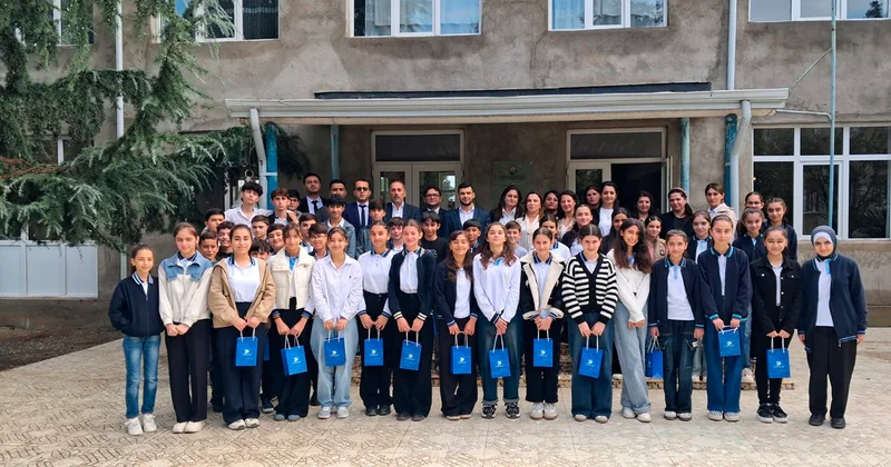 “İnternetdən təhlükəsiz istifadə bacarıqları” layihəsinin icrasına başlanıldı Foto