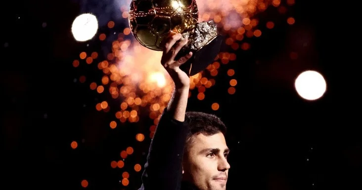 “Mançester Siti” ilin sonunadək Rodriylə müqaviləni uzatmağı düşünür