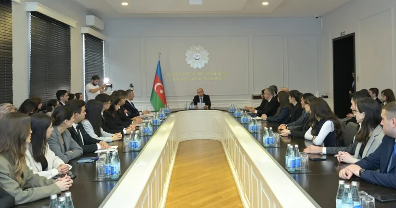 Завершилась III программа стажировки студентов выпускников Маарифчи фото