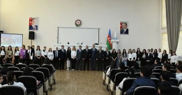 Gəncədə partiya fəalları və gənclərlə görüş keçirilib