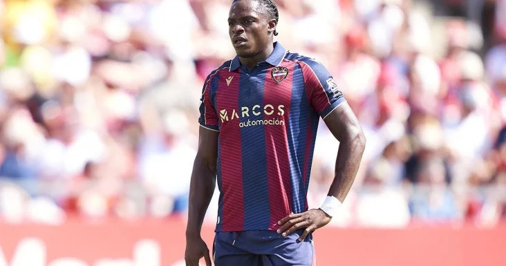 “Real Madrid” “Barselona”nın transfer hədəfini ələ keçirə bilər