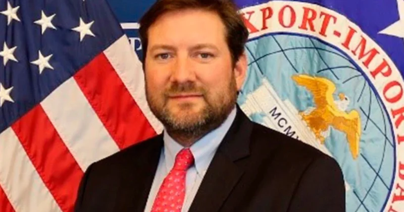 Человек Трампа отказался от поста из за российских связей