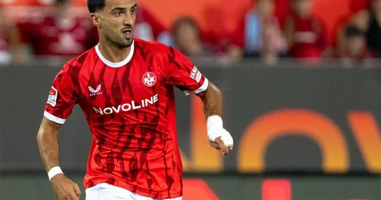 Mahir Kayzerslautern i təhrik edir və bundan həzz alır Emreli daşa basıldı