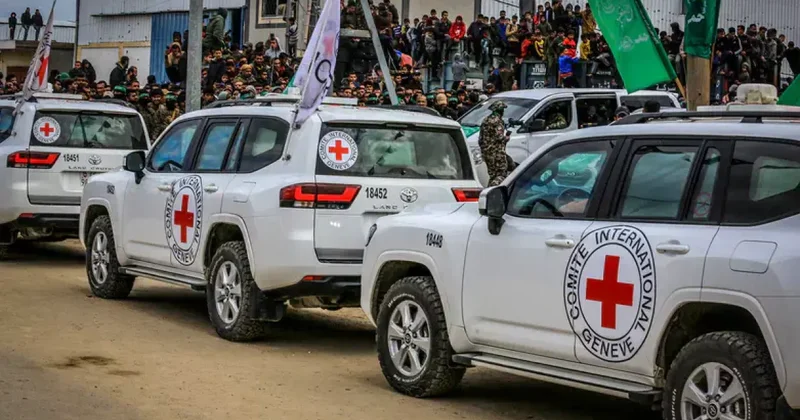 Израилю передали еще два гроба с телами заложников