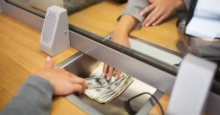 Bakıda pul dəyişənlər CƏRİMƏLƏNDİ