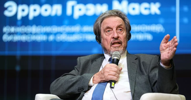 İlon Maskın atası Rusiya pasportu almaq istəyir