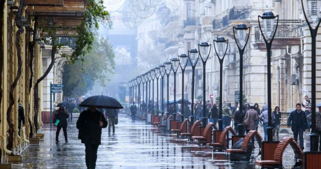 Как долго продлится дождливая погода в Азербайджане?