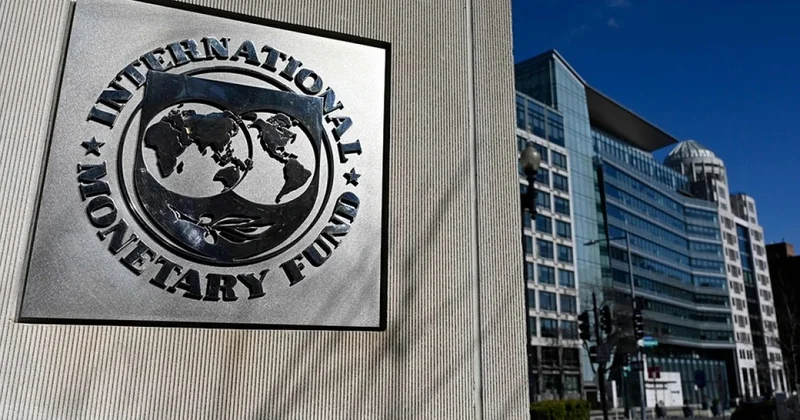 МВФ назвал факторы риска для экономики Азербайджана