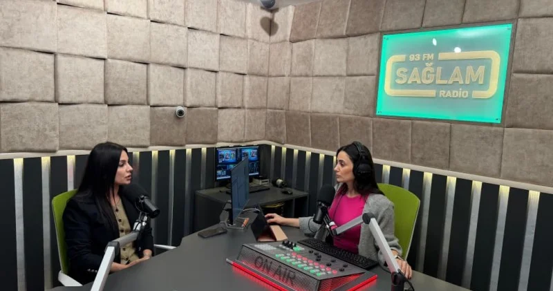 Oturaq həyat tərzi hamiləliyə necə təsir göstərir? “Sağlam radio”da Səhiyyə Nazirliyinin mütəxəssisindən cavab