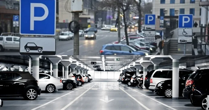 Açıq parklanmada avtomobilə zərər dəysə kim cavabdehdir? Qanunda necədir? FOTO