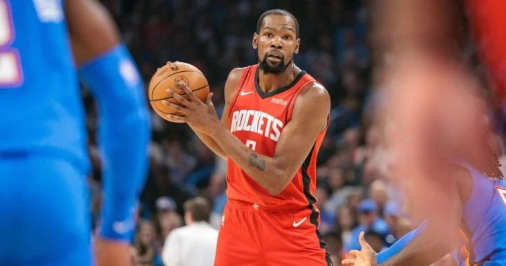 Kevin Dürant Maykl Cordanın rekordunu keçib