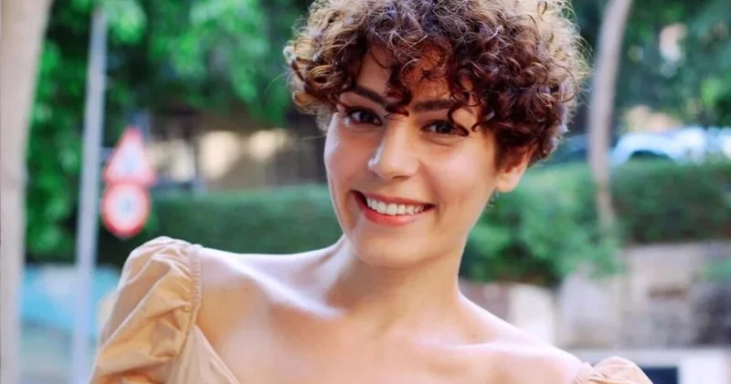 Sevgilsi məşhur aktrisanın bank hesabını soydu