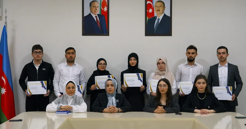 İlahiyyat İnstitutunun “Brend tələbə”ləri mükafatlandırılıb FOTOLAR