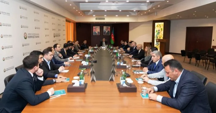 Mərkəzi Bankda kapital bazarlarının infrastrukturunun gücləndirilməsi müzakirə edilib
