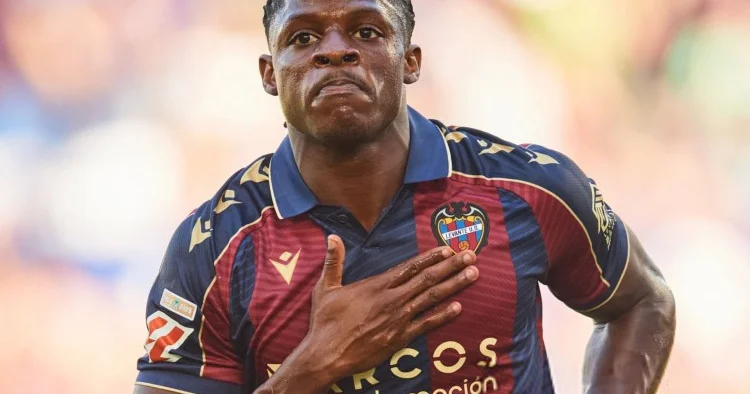 Mançester Yunayted kamerunlu hücumçu üçün 40 milyon avro ödəməyə hazırdır