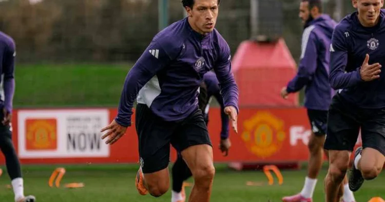 Mançester Yunayted in müdafiəçisi 9 ay sonra məşqlərə başladı