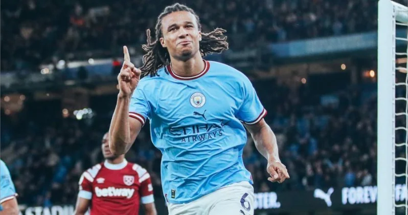 Mançester Siti nin müdafiəçisi İngiltərədə klubunu dəyişəcək SON DURUM