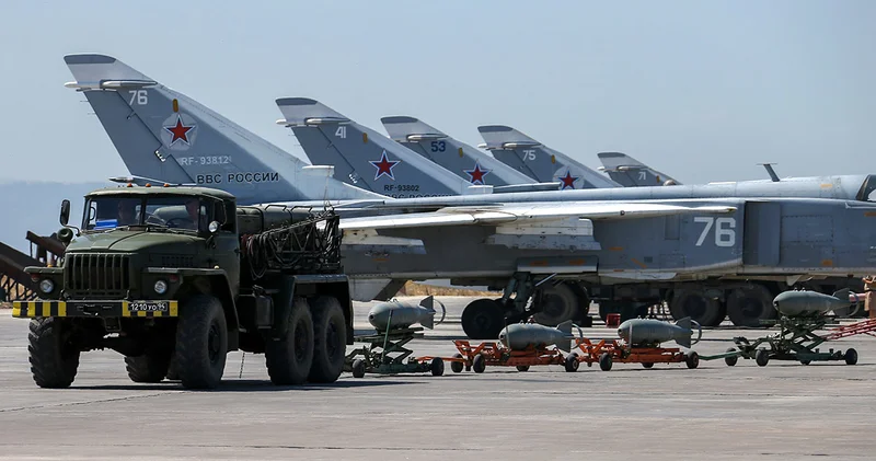 Российские самолеты снова полетели на авиабазу в Сирии Minval Politika