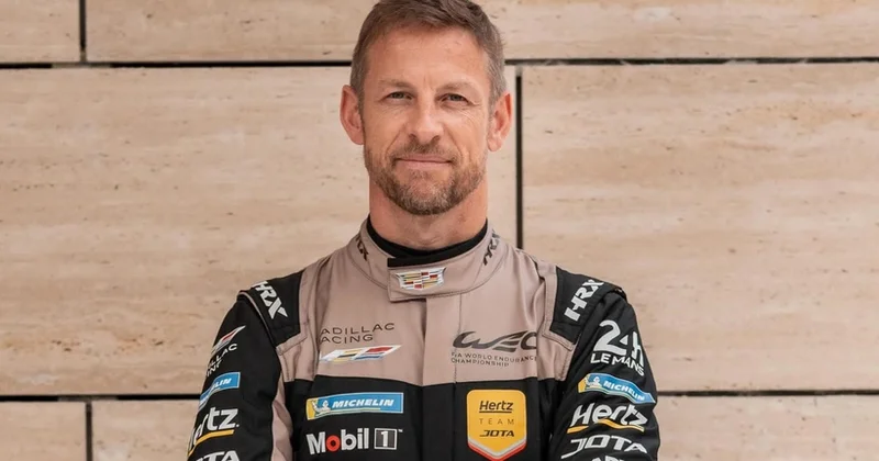 Formula 1 çempionu karyerasını bitirmək qərarına gəlib