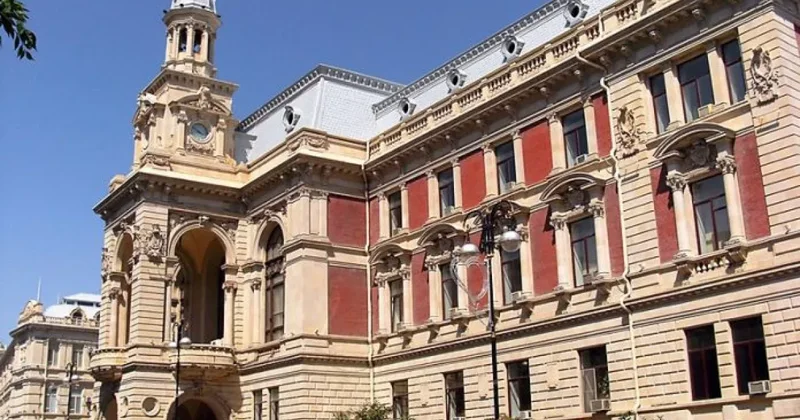 Эльдар Азизов: Случаи нарушения служебной этики и злоупотребления полномочиями недопустимы