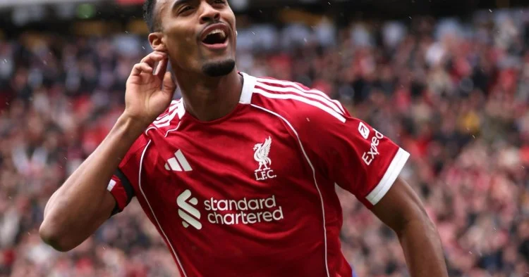 Liverpul Niderland millisinin üzvü ilə müqavilə imzalayacaq