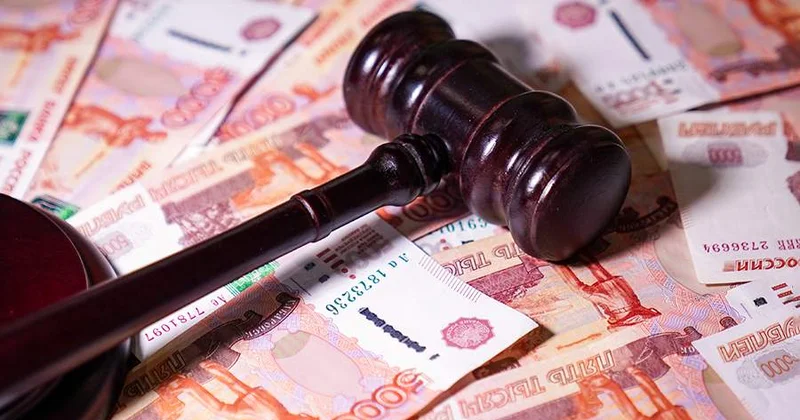 Romanov sapfiri 160 milyon rubla hərraca çıxarılacaq
