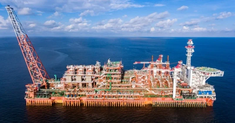 Итальянская Eni начала добычу газа на месторождении Маха в Индонезии