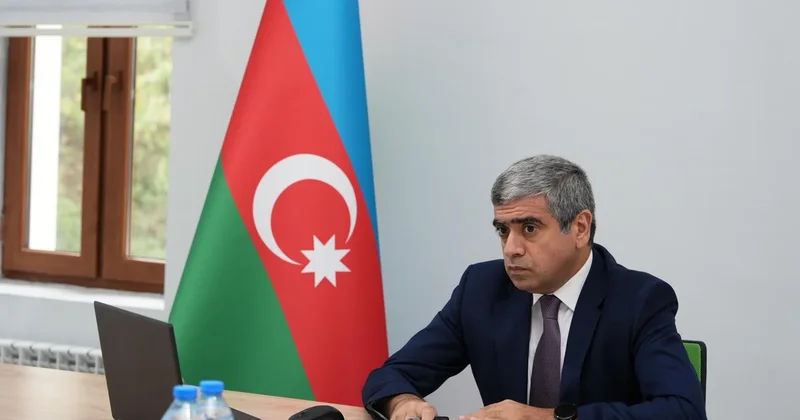 Anar Əliyev Şuşada sakinləri qəbul edib