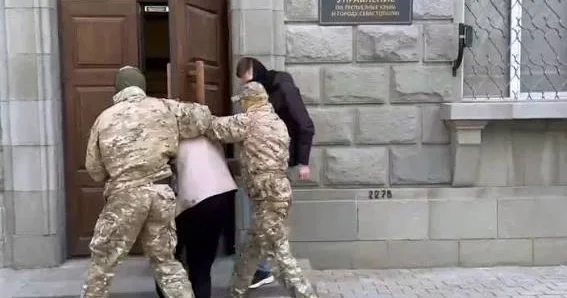 Sevastopolda casusluq şübhəsi: gənc saxlanıldı, partlayıcı maddə aşkarlanıb