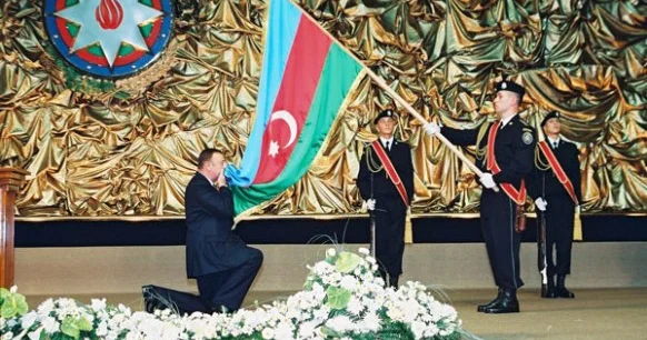 Ona böyük lider inandı, güclü xalq isə etimad göstərdi