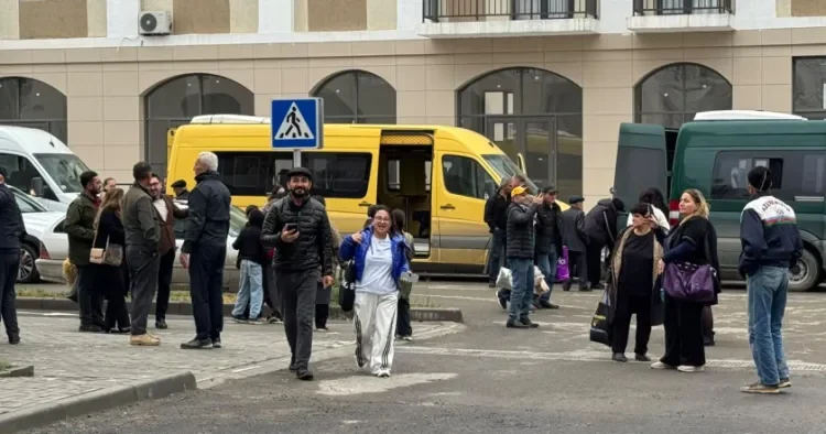 Növbəti köç karvanı Ağdam şəhərinə çatdı FOTO